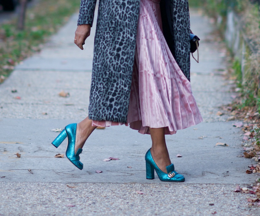 The Topshop Blazer (WhereDidUGetThat)  Street style outfit, Gucci marmont  shoes, Pumps outfit